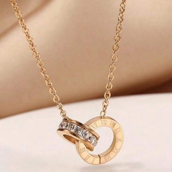 1pc Fashionable Titanium Steel Roman Numeral Necklace With Diamonds - Picture 2 of 3